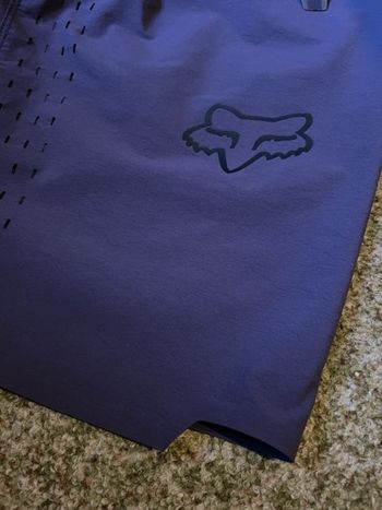 Brugt Fox Short Fox violet foncé bike — billede 4 af 10