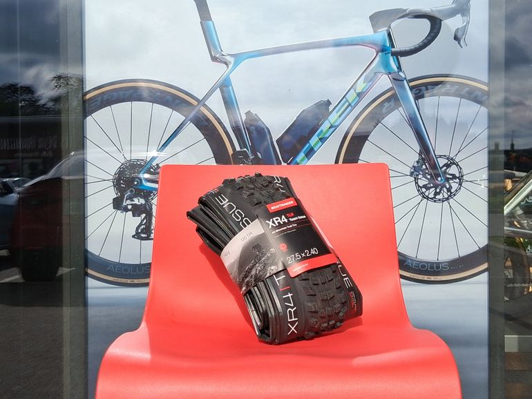 Used Bontrager XR4 2024 bike — image 1 of 9