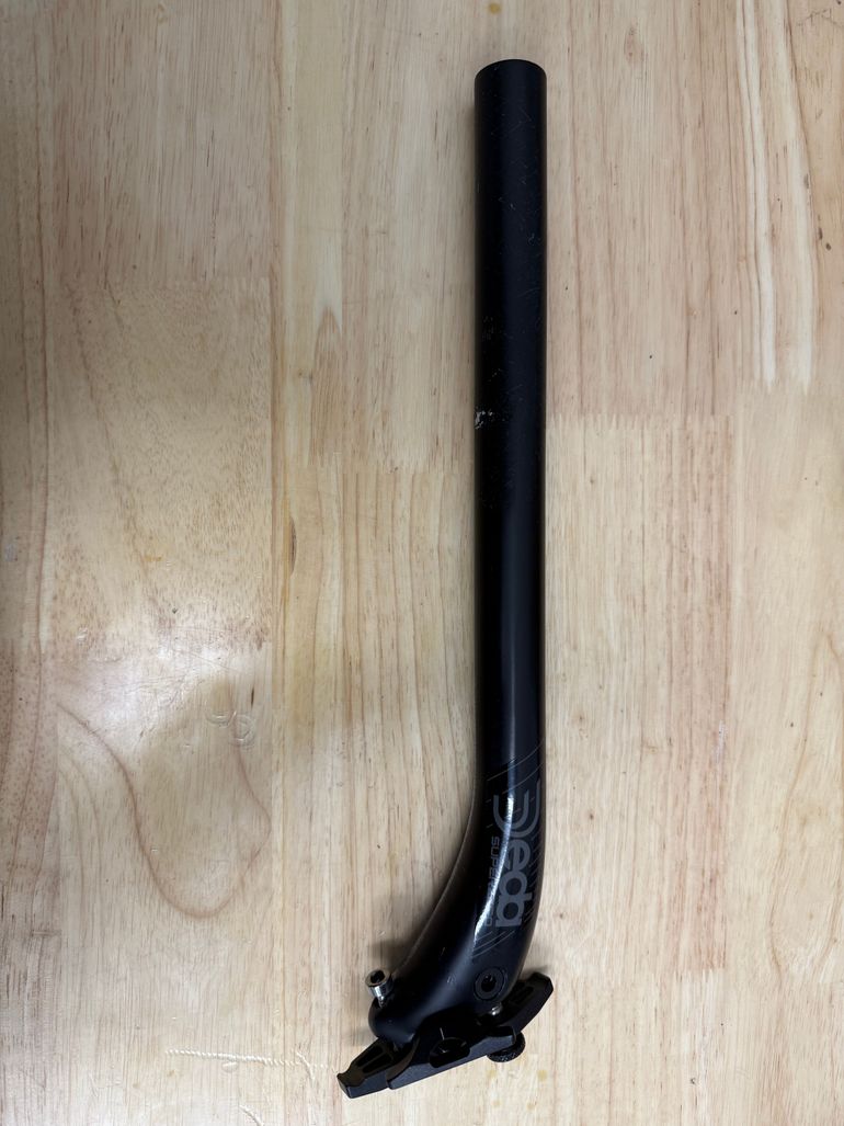 Brugt Deda Superzero 27.2mm 2022 bike — billede 1 af 2
