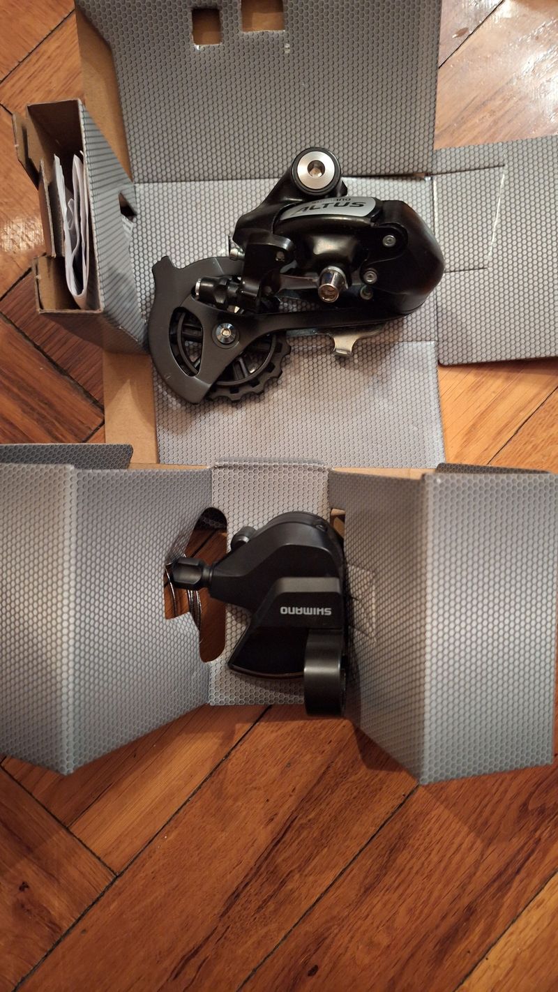 Used Shimano ACERA 2022 Drivetrain & Pedals