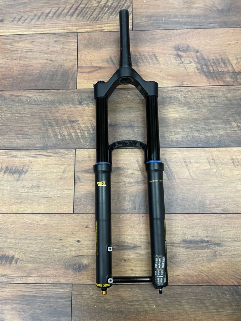 Tweedehands Öhlins RFX36 m.2 2022 bike — afbeelding 3 van 9