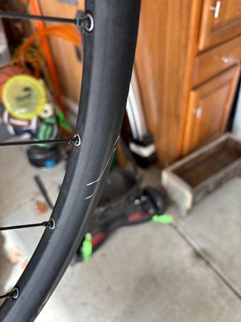Used Roval 29 hookless alloy 2022 bike — image 6 of 7