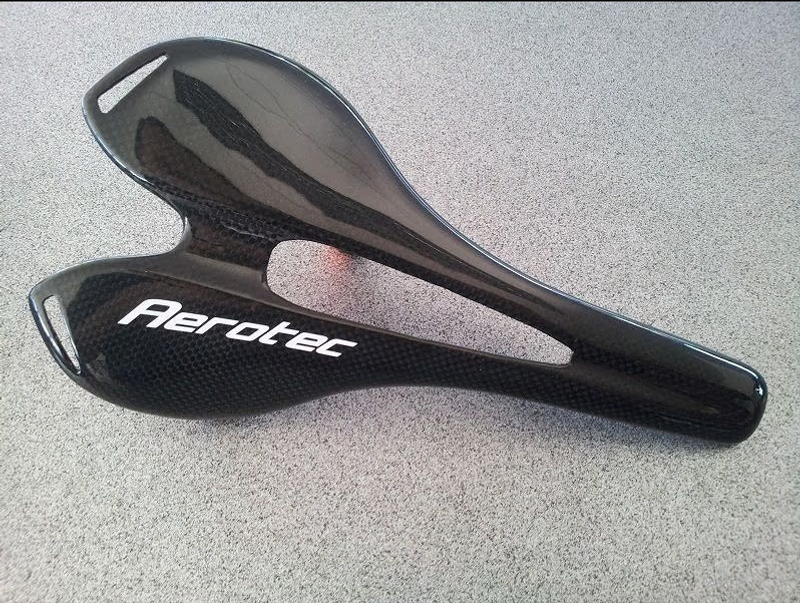 Gebrauchtes Aerotec SH FULL CARBON ROAD SADDLE Saddles & Seatposts