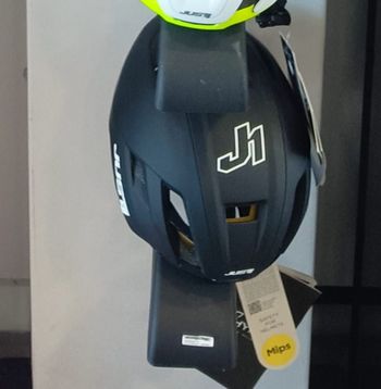 Used Just 1 JHYPER 2024 bike — image 4 of 4