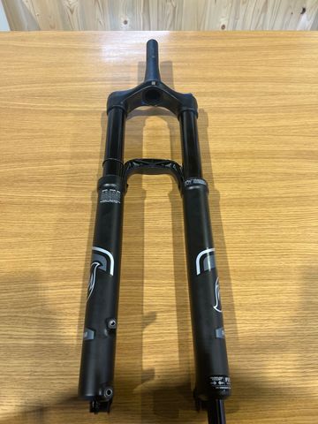 Brugt FOX 36 2024 bike — billede 3 af 3
