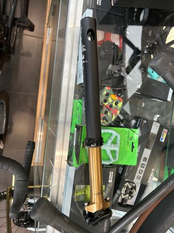 Brugt Fox transfert sl 2025 Saddles & Seatposts
