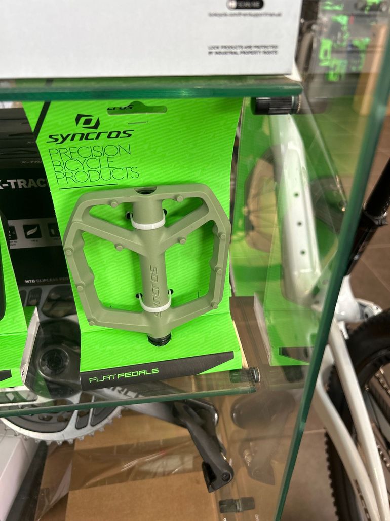 Gebrauchtes Syncros flat pédales 2025 bike — Bild 3 von 4