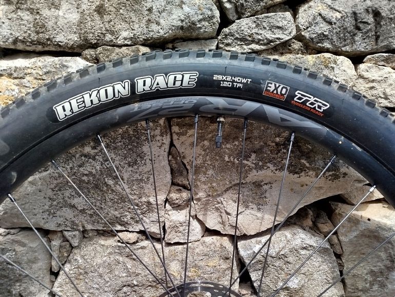 Used Race Face Arc Offset 27 2025 bike — image 2 of 15