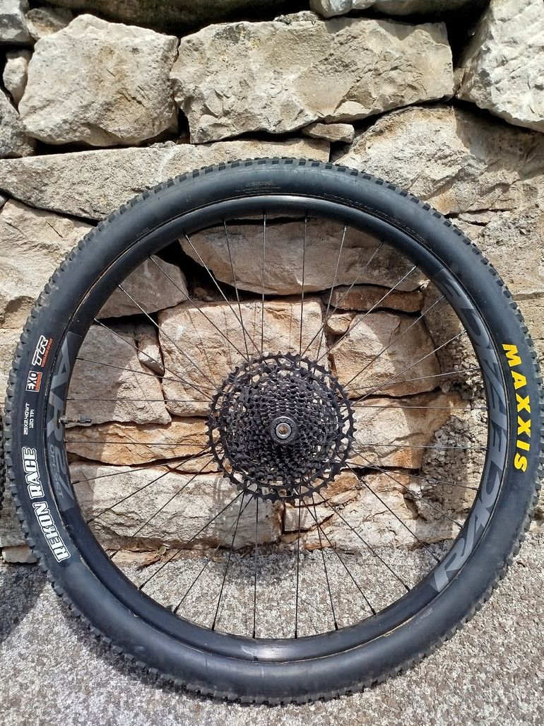 Used Race Face Arc Offset 27 2025 bike — image 7 of 15