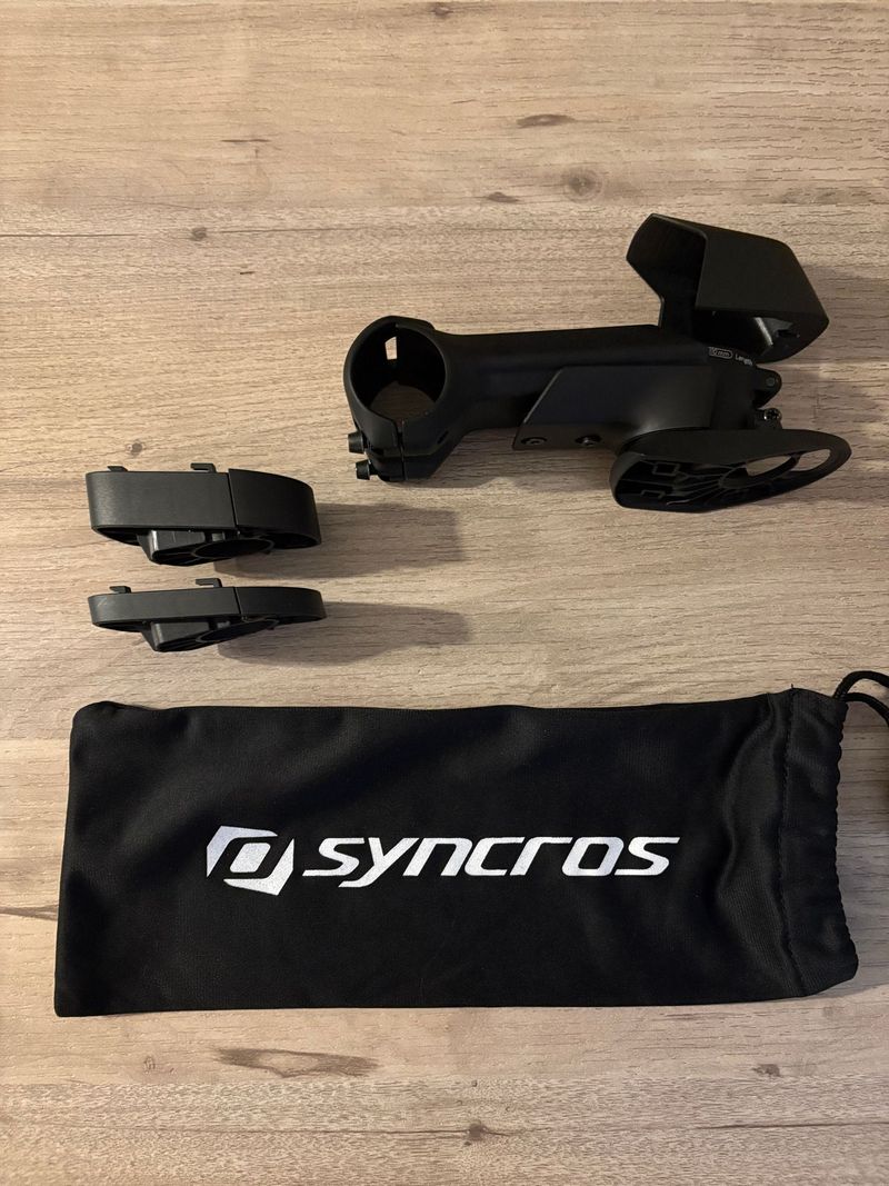 Použité Syncros foil aero 1.5 2025 Cockpit