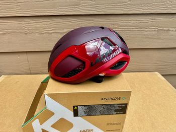 Lazer, Vento KinetiCore - Matte Red