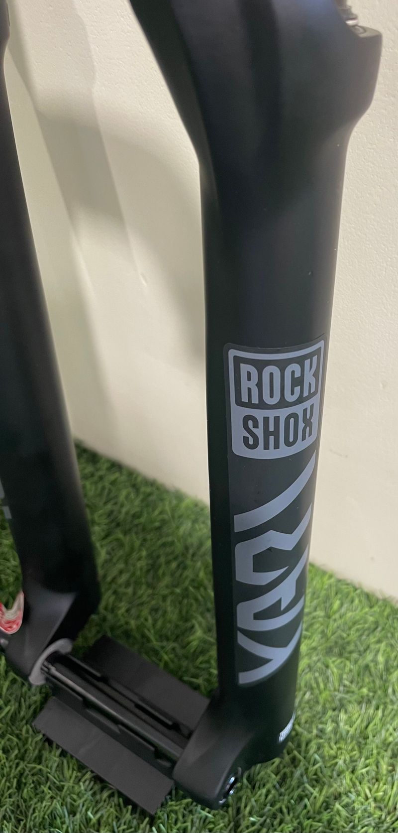 Used Sr Suntour RAIDON 2024 bike — image 2 of 4