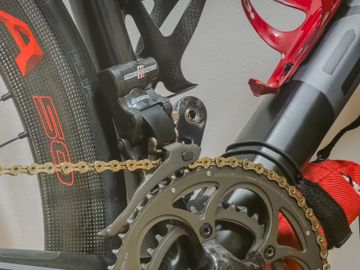 Used Campagnolo Record EPS 11s 2015 bike — image 2 of 3
