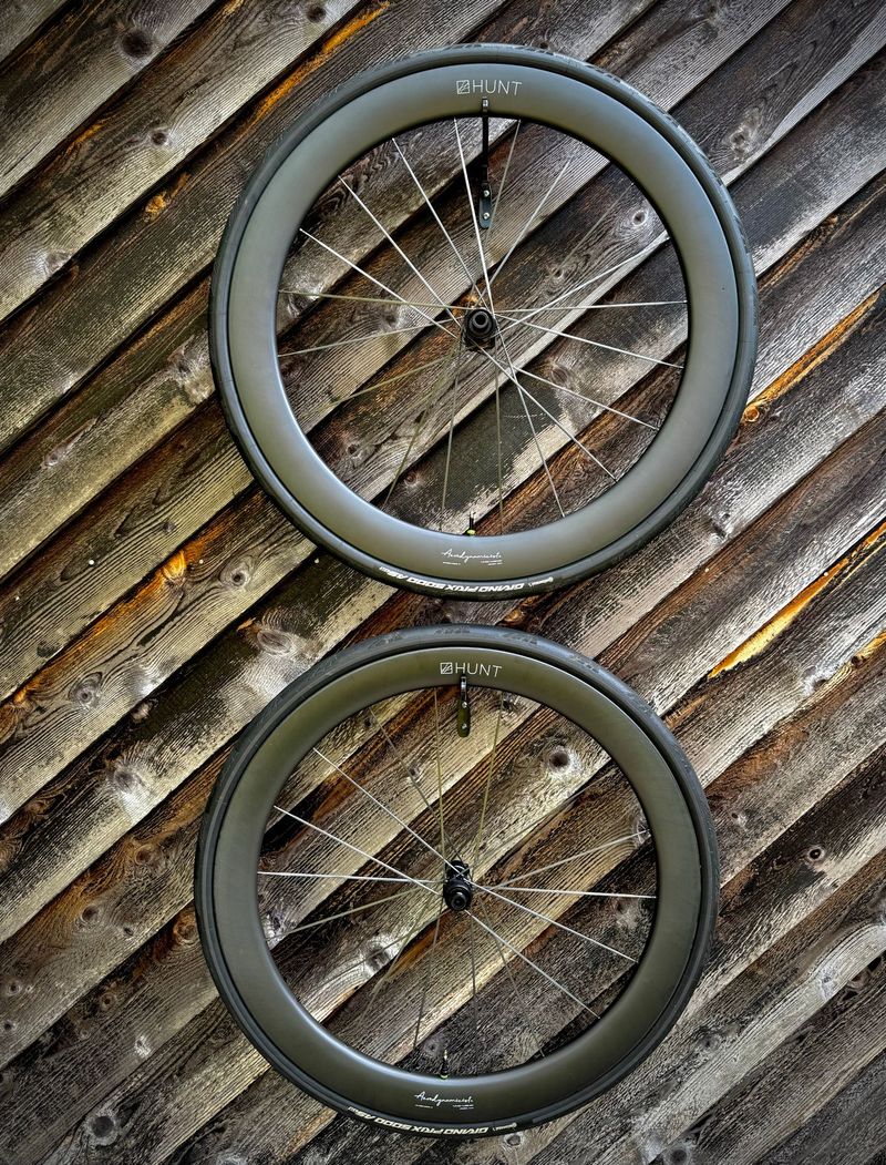 Used Hunt Aerodynamicist 54-58 Wheelset 2025 Wheels