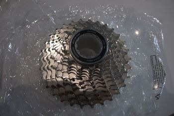Used Shimano 105 r 7000 Drivetrain & Pedals