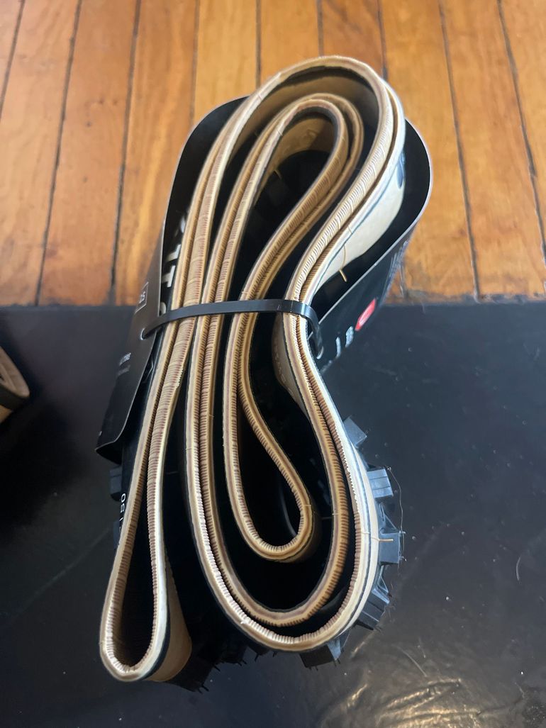 Used Onza Tires aquila 29x2,50 2024 bike — image 3 of 3