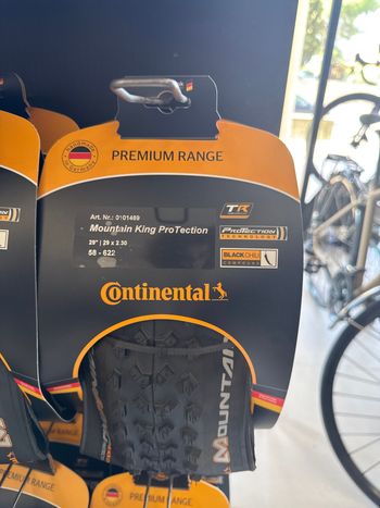 Used Continental Mountain king 29x2.3 protection tubeless ready 2024 Tyres & Tubes