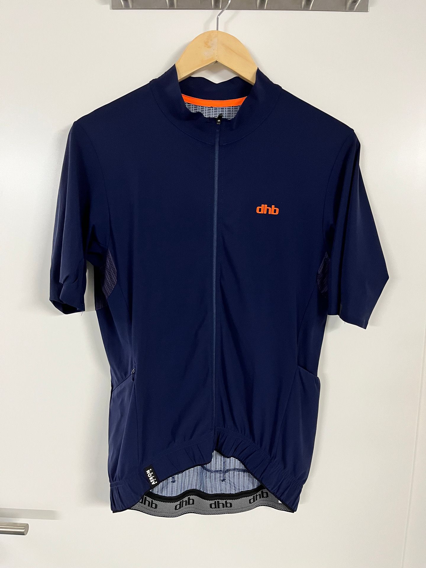 dhb Aeron Trikot in L 2019