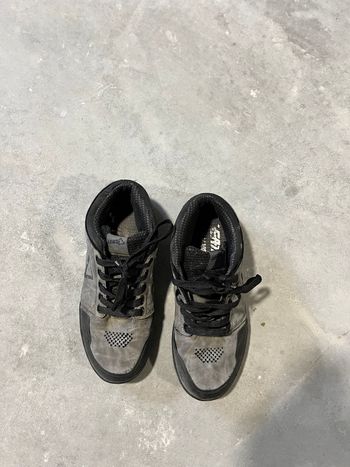 Used LEATT 3.0 flats 2022 bike — image 2 of 2