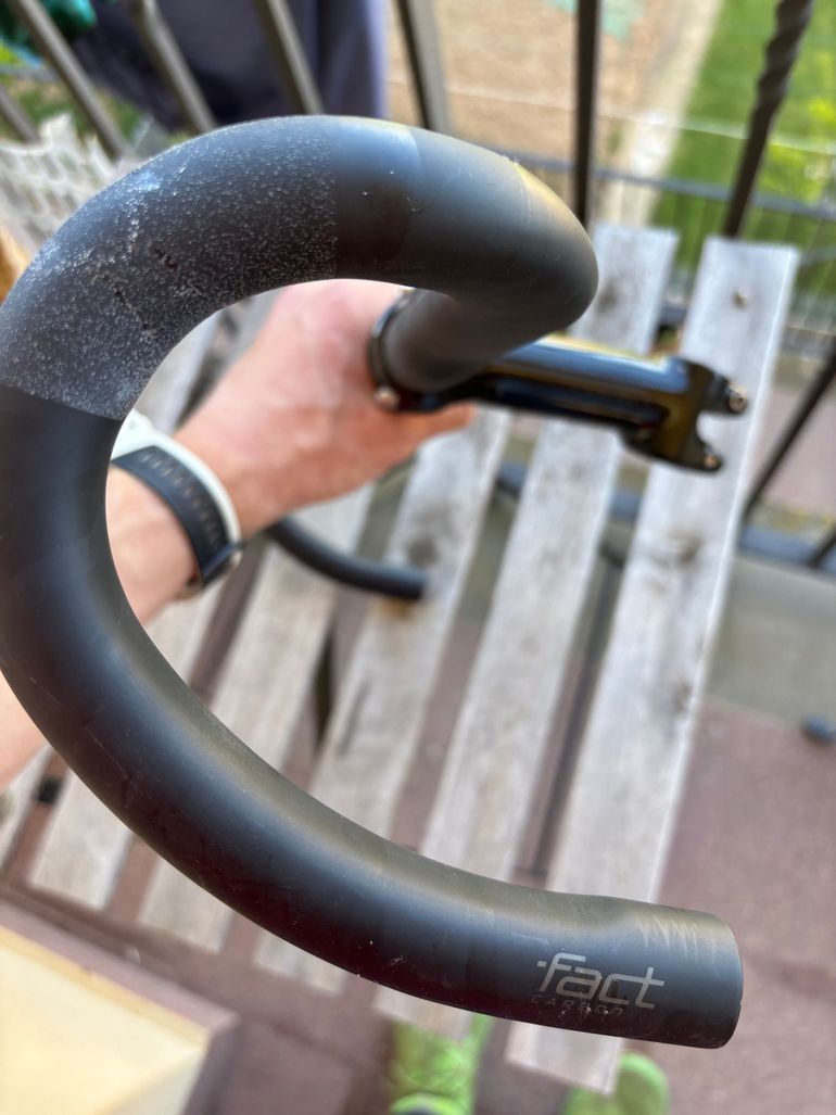 Specialized shallow bend carbon 2024 bike usato — immagine 3 di 3