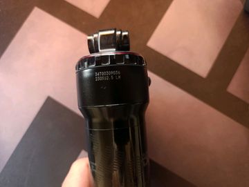 Gebrauchtes RockShox Superdeluxe bike — Bild 2 von 3