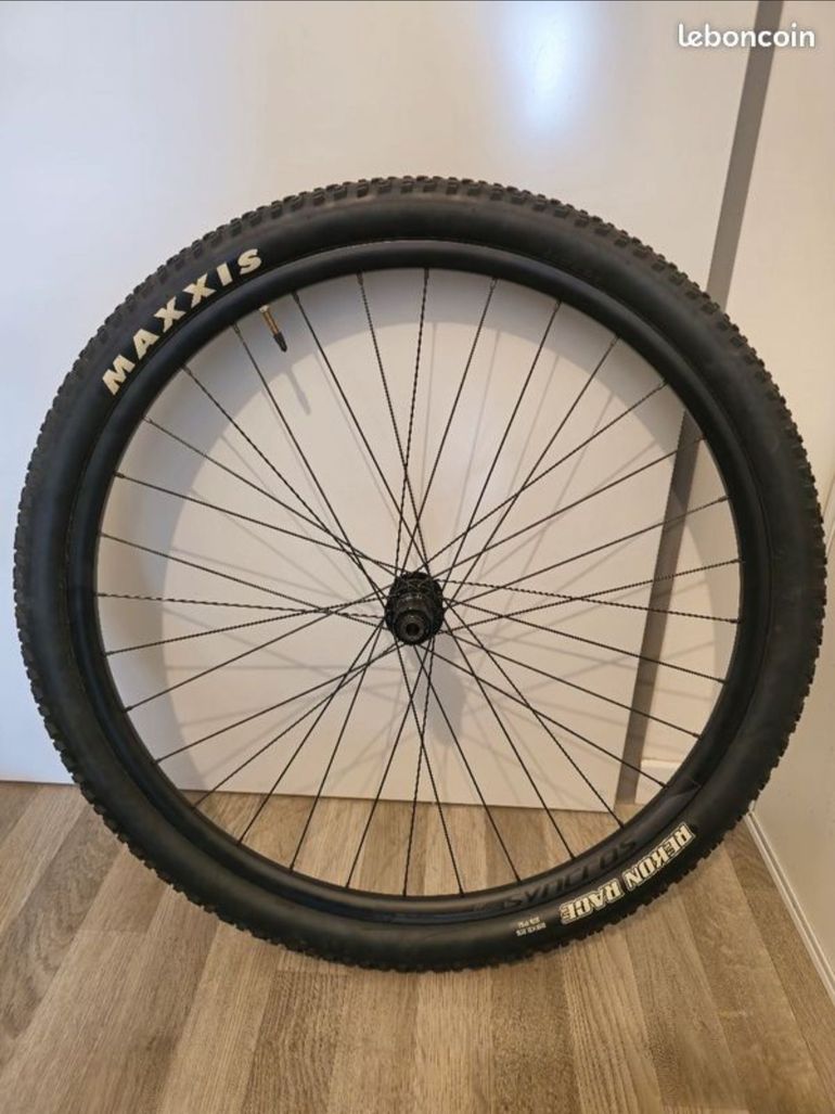 Used Syncros 32h 2022 bike — image 2 of 4