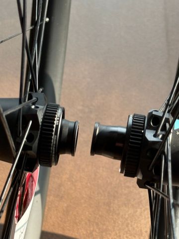 Brugt Dt Swiss HXC LS 1501 2024 bike — billede 4 af 7