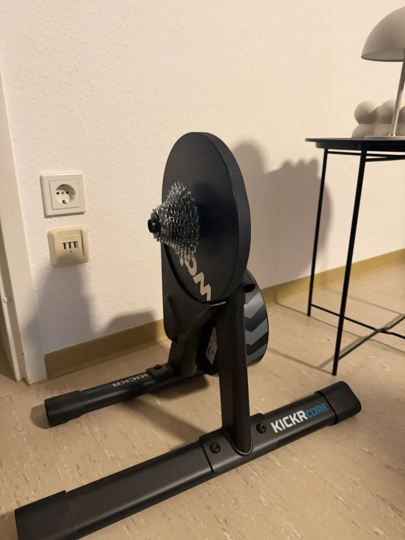 Gebrauchtes Wahoo KICKR CORE 2 Smart Trainer 2025 Trainer