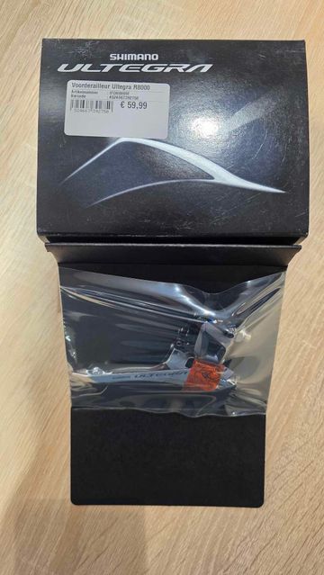 Shimano r8000 2020 Drivetrain & Pedals usato