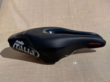 Selle Italia Iron EVO Superflow HD 2019 Saddles & Seatposts usato