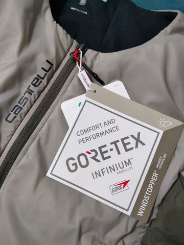 Used Castelli Fly Jack-sey GORETEX bike — image 7 of 9