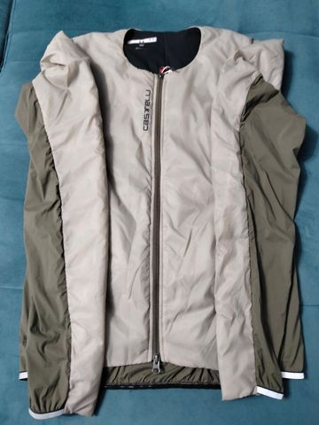 Used Castelli Fly Jack-sey GORETEX bike — image 9 of 9