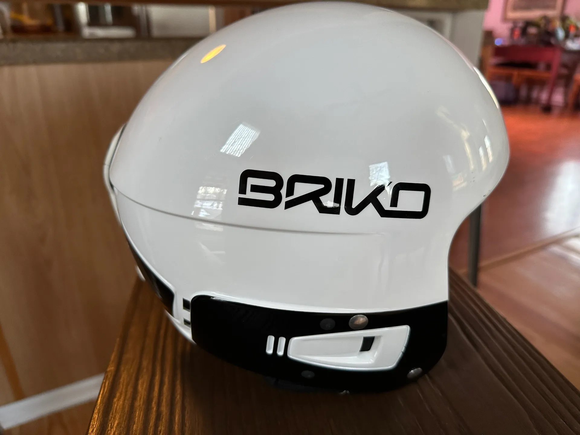 Used Briko Vulcano 6.8 FIS Jr Ski Helmet – $ 99 | buycycle