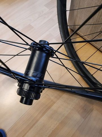 Used Syncros RP 2.0 road Wheelset 2022 bike — image 4 of 4