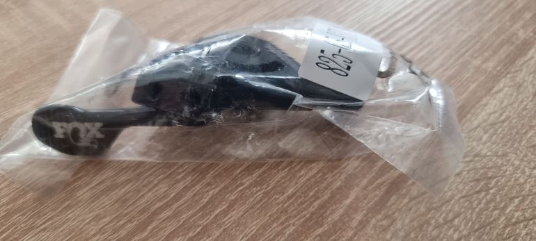 Used Fox dropper post Remote Lever 2025 bike — image 2 of 3