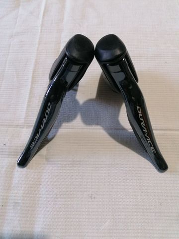 Shimano comandi Dura Ace ST-R9150 Di2 Drivetrain & Pedals usato