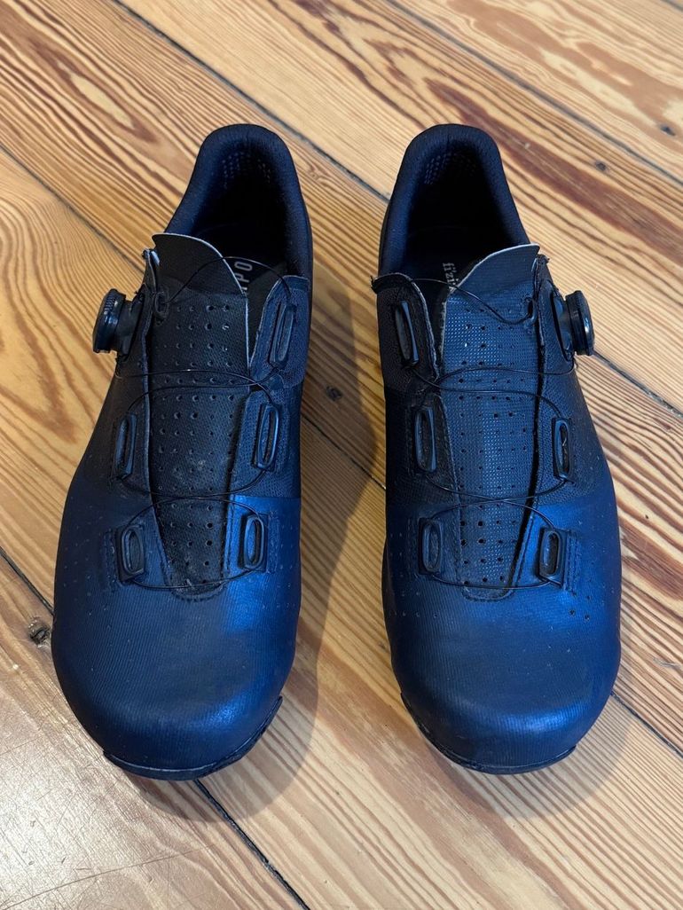 R4 Wide Overcurve R4 Iridescent Fizik R4 Iridescent Cycling Shoes