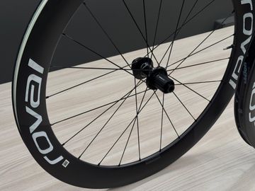 Used Roval RAPIDE CLX II 2024 bike — image 2 of 6