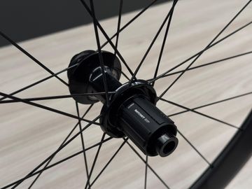 Used Roval RAPIDE CLX II 2024 bike — image 6 of 6