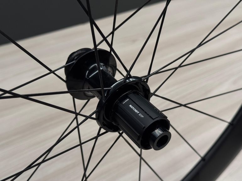 Used Roval RAPIDE CLX II 2024 bike — image 6 of 6