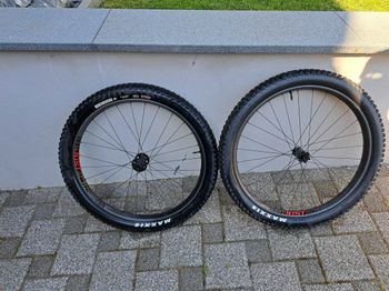 Moustache Just Carbon 2022 bike usato — immagine 1 di 3