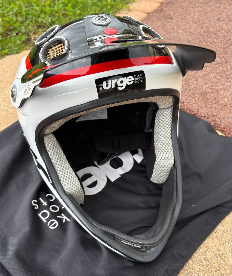 urge archi enduro null