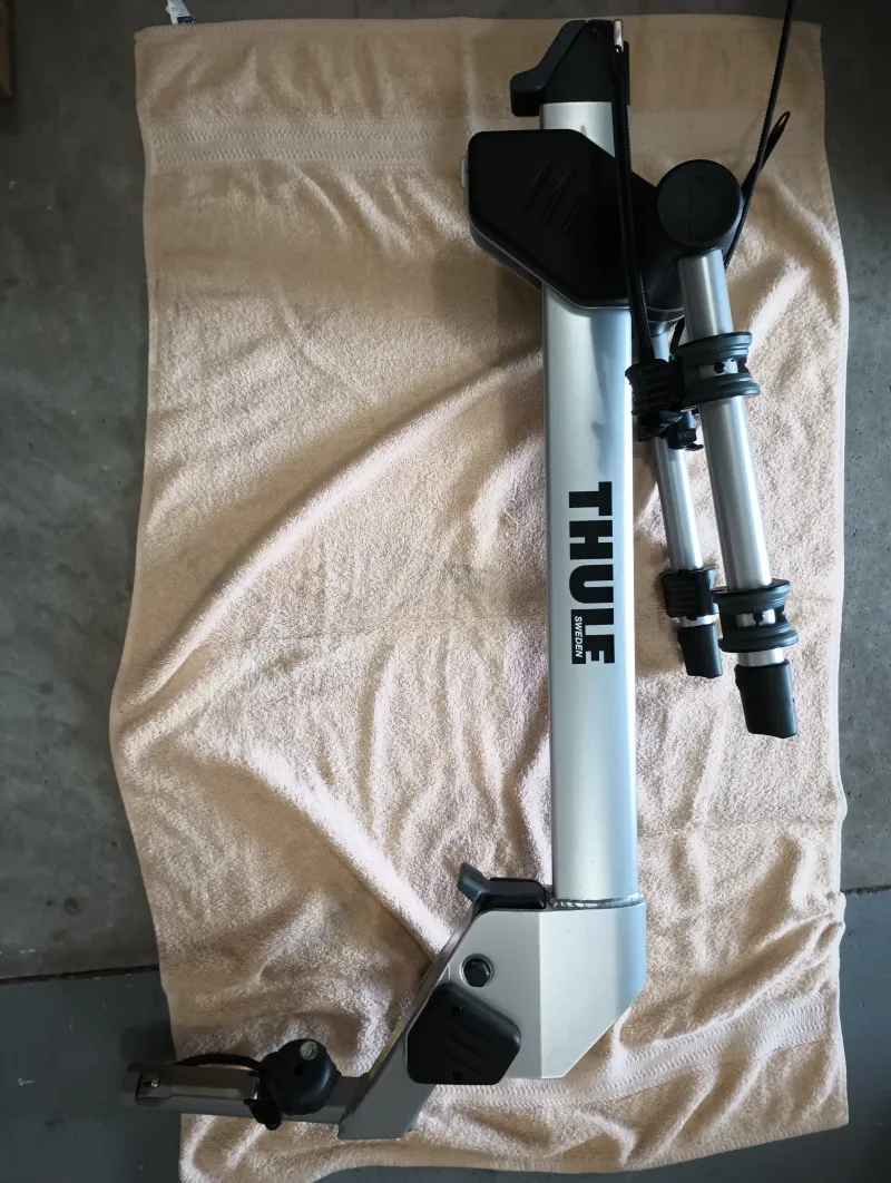Used Thule Helium Aero 2 Bike Rack Hitch Mount 2025 Cycling Accessories