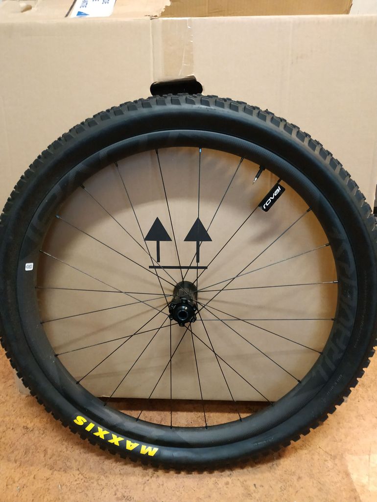 Roval Traverse 38 SL Fattie 650b 2018