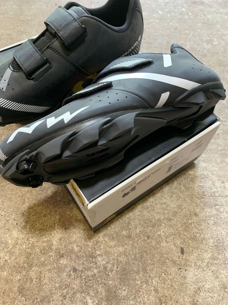 Northwave Spike null