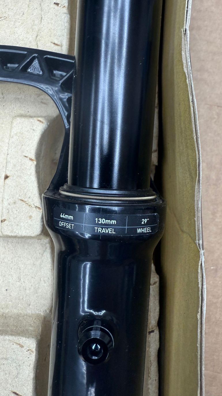 Used Rock Shox Pike 2024 bike — image 3 of 4