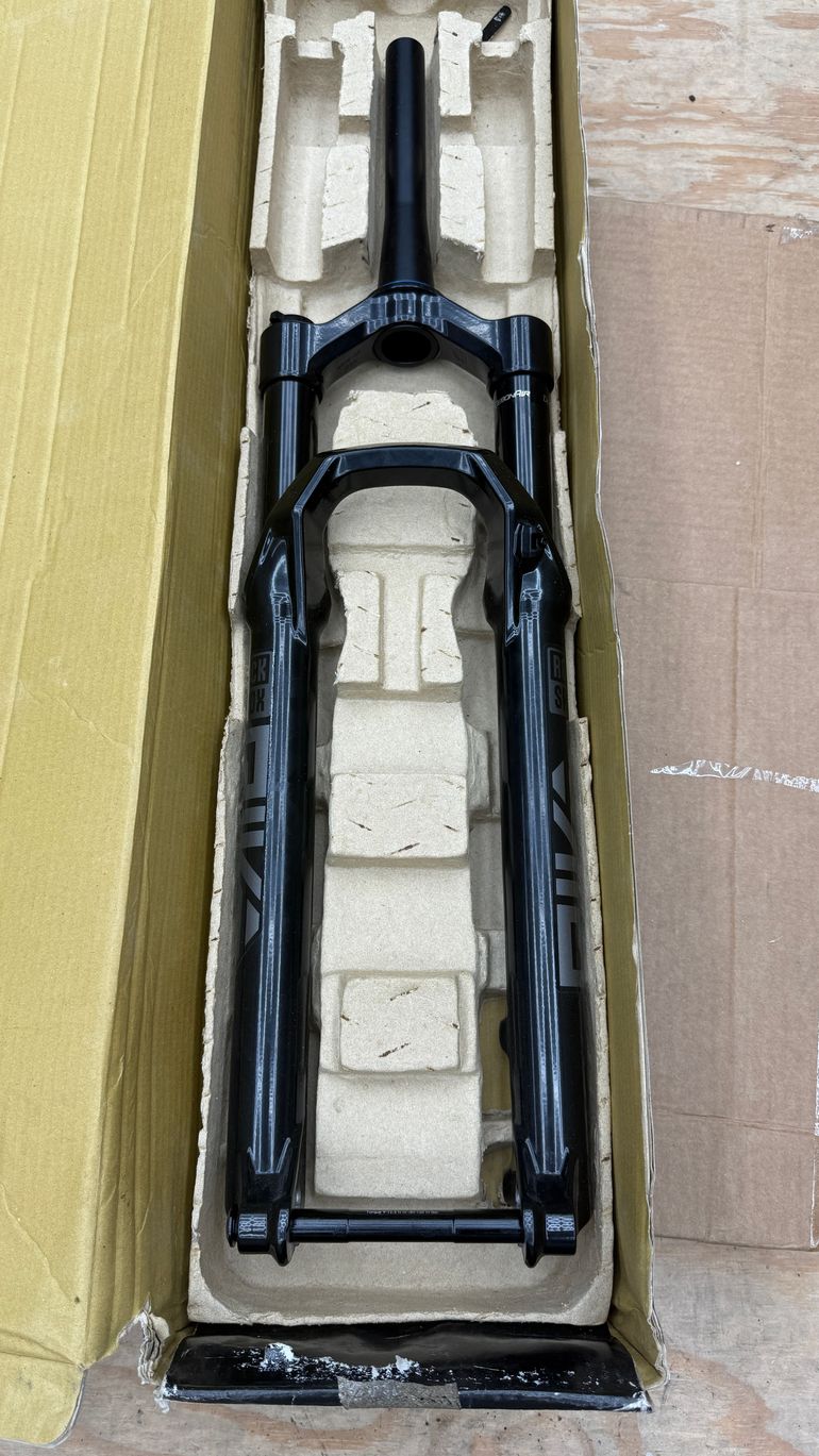 Used Rock Shox Pike 2024 bike — image 1 of 4