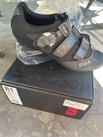 Gebrauchtes Fizik R1 Uomo 2021 Cycling Shoes