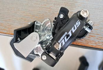 Used Shimano ALTUS / ALIVIO 2024 bike — image 1 of 12