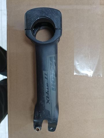 Used Vision TRIMAX CARBONO 2023 bike — image 8 of 10